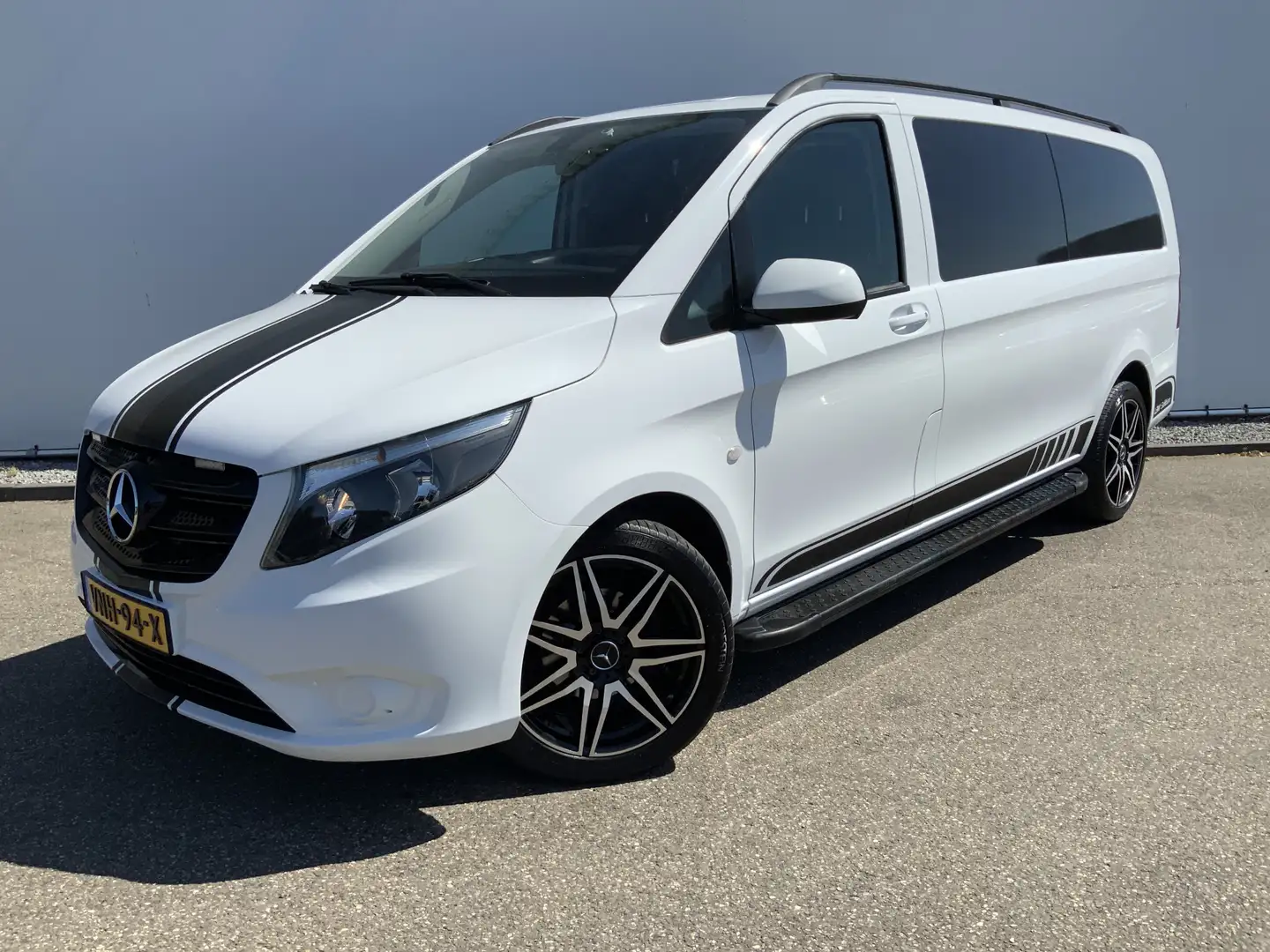 Mercedes-Benz Vito Tourer XL 114 CDI Autom. Airco Cruise Camera Alu V Blanc - 1
