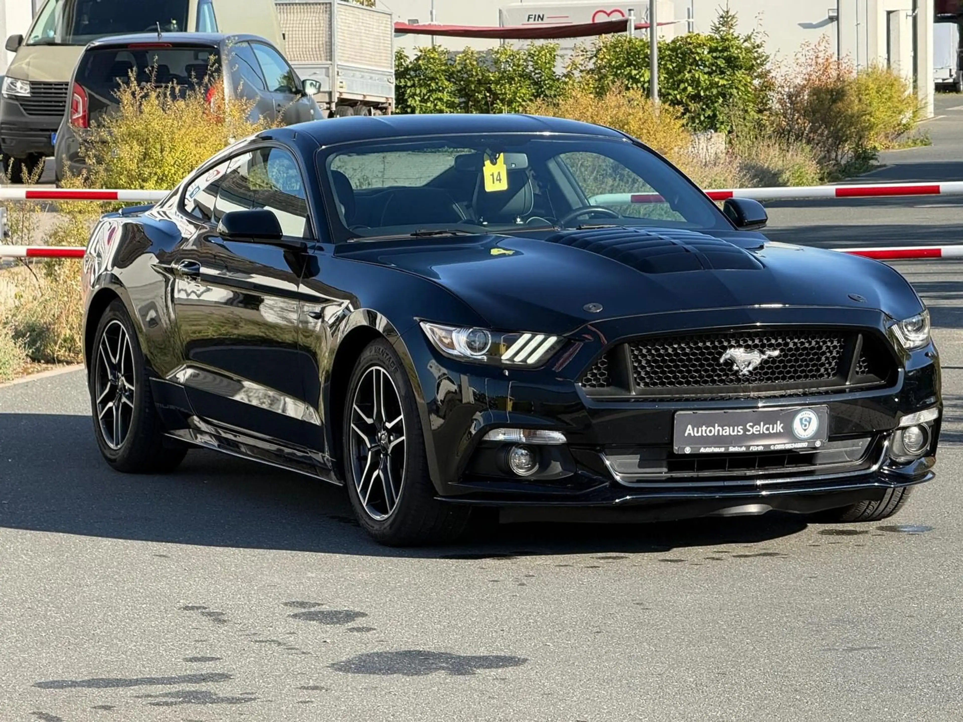 Ford Mustang 3.6 V6 *Navi*LPG*SHZ*Kamera* — photo 4