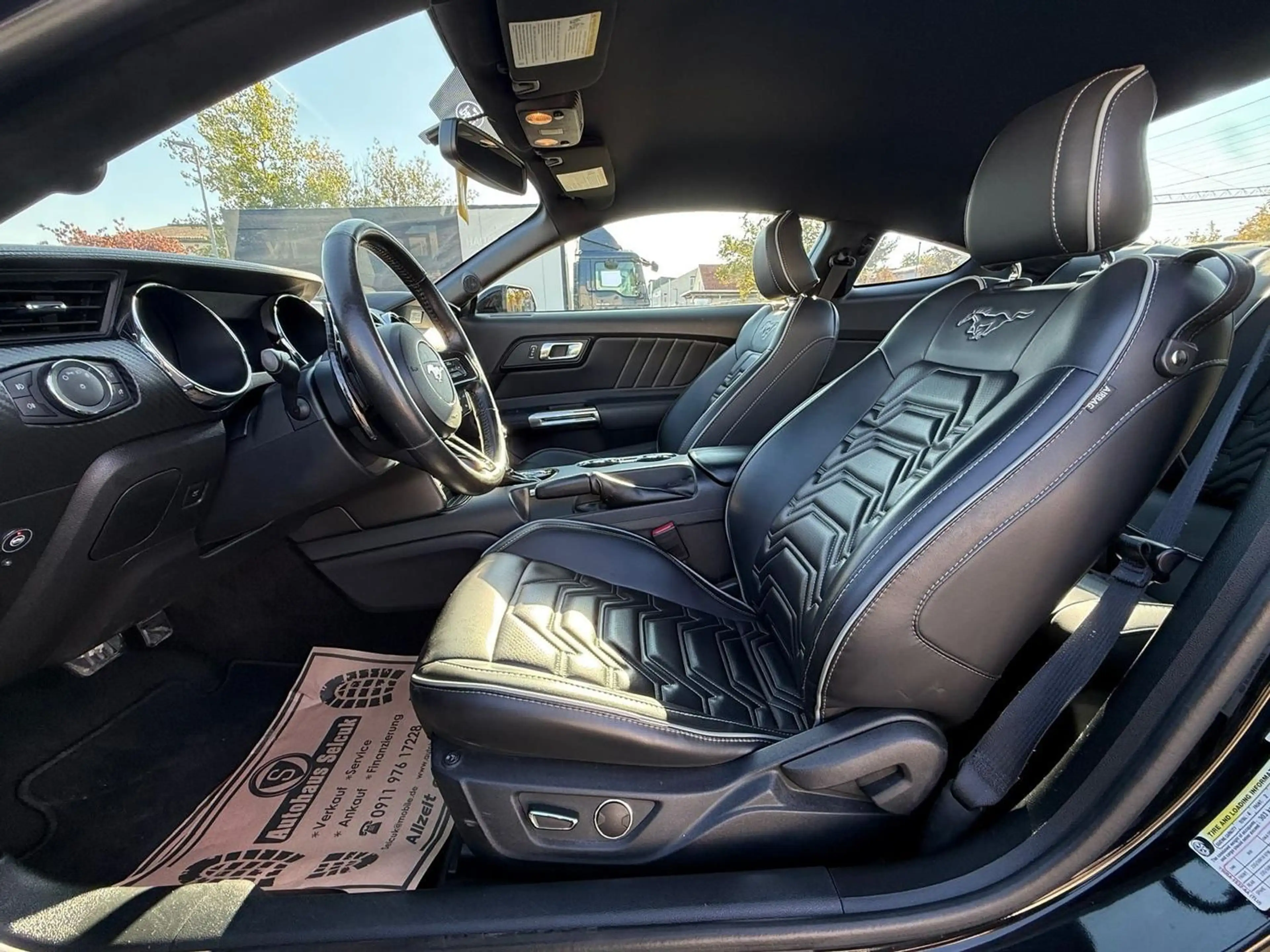 Ford Mustang 3.6 V6 *Navi*LPG*SHZ*Kamera* — photo 11