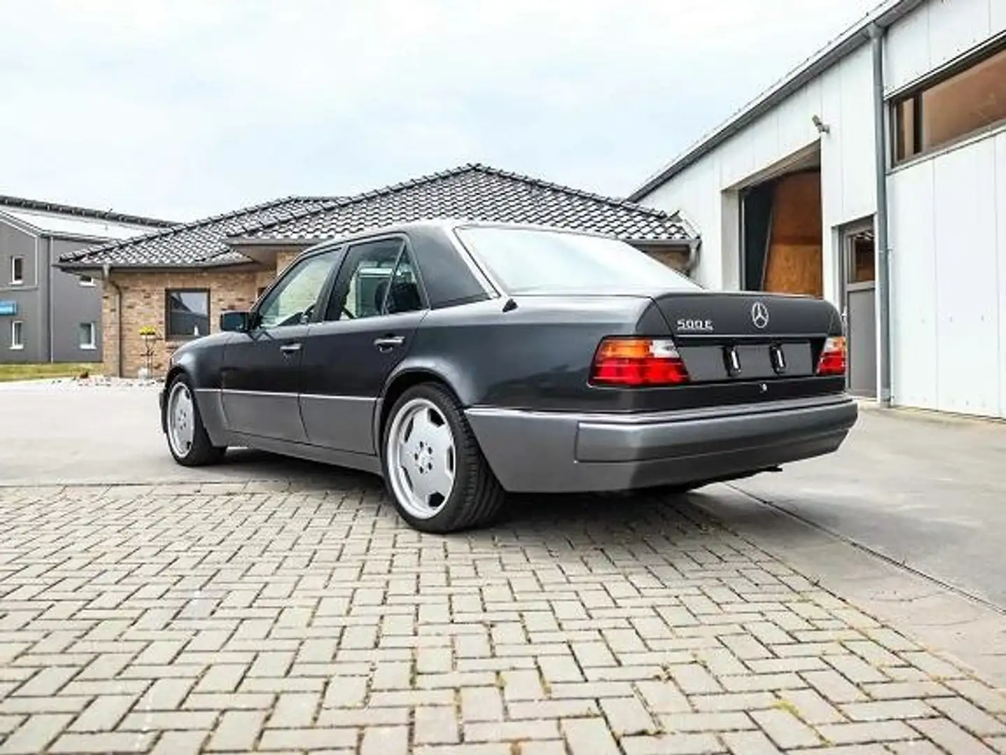 Mercedes-Benz 500 500 SEC Negru - 2