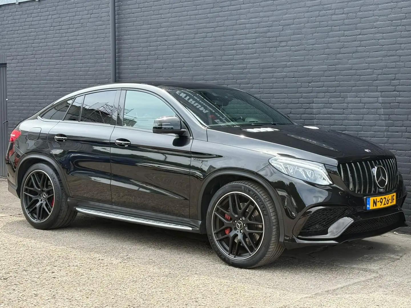Mercedes-Benz GLE 63 AMG Coupé S 4MATIC CARBON| CAMERA | NAVI | LEDER | TRE Nero - 1