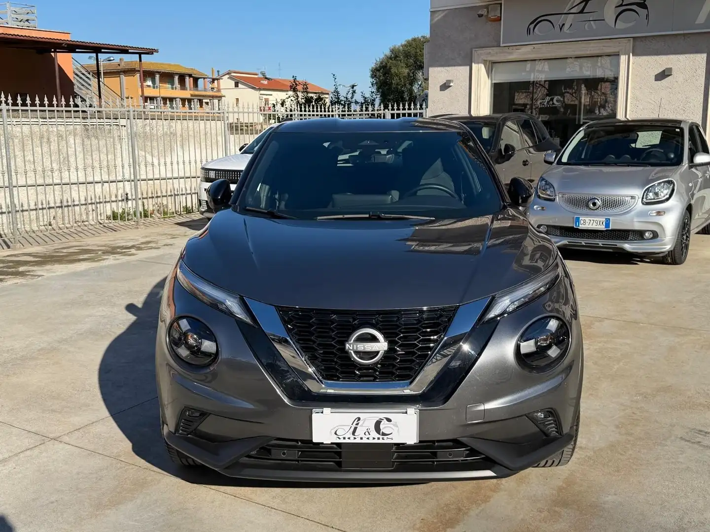 Nissan Juke Juke 1.0 DIG-T 114 CV DCT N-Connecta Grigio - 2
