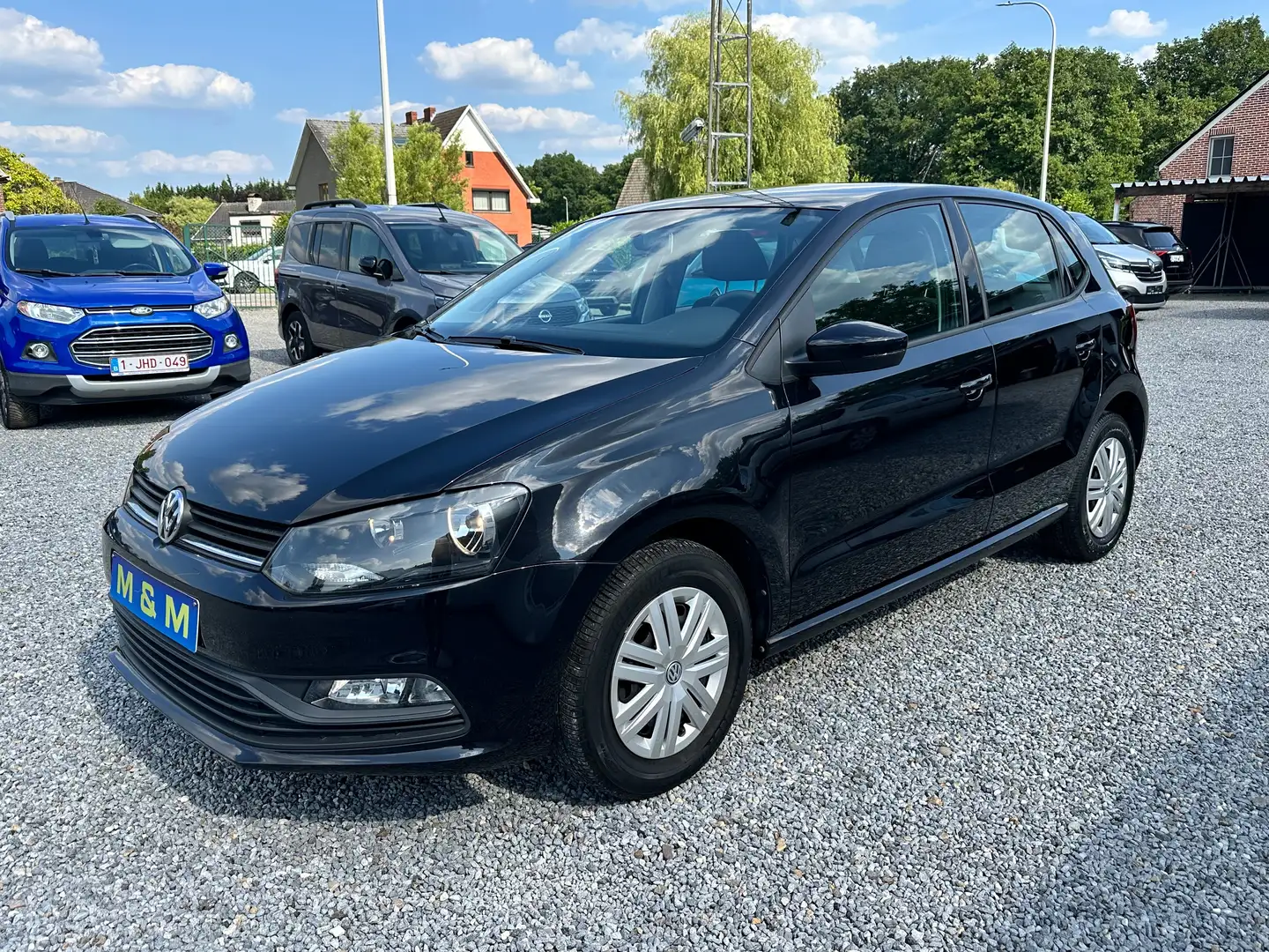 Volkswagen Polo 1.0i Trendline ** 43000 km * 12 m garantie ** Noir - 1