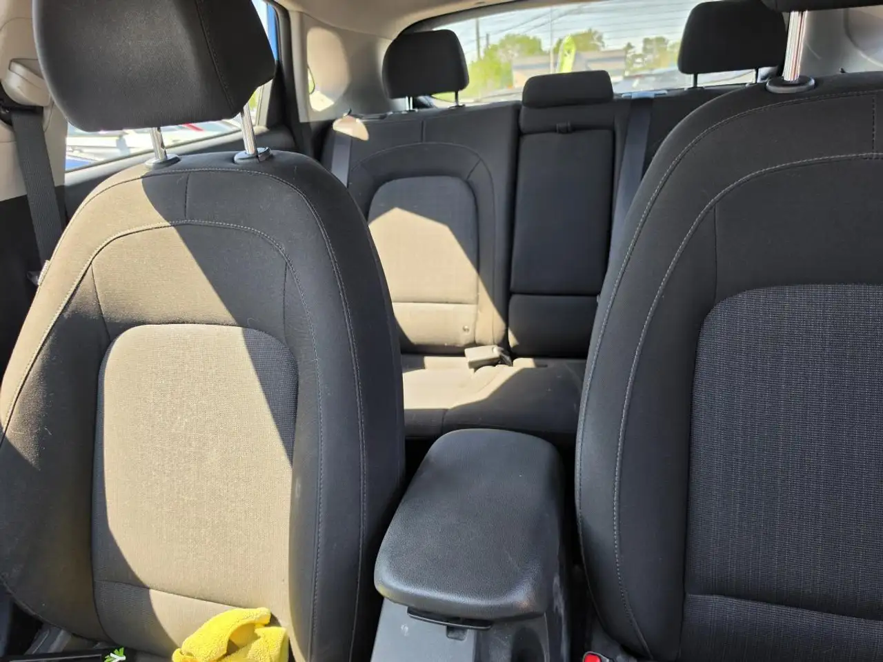 Hyundai KONA снимка Hyundai KONA