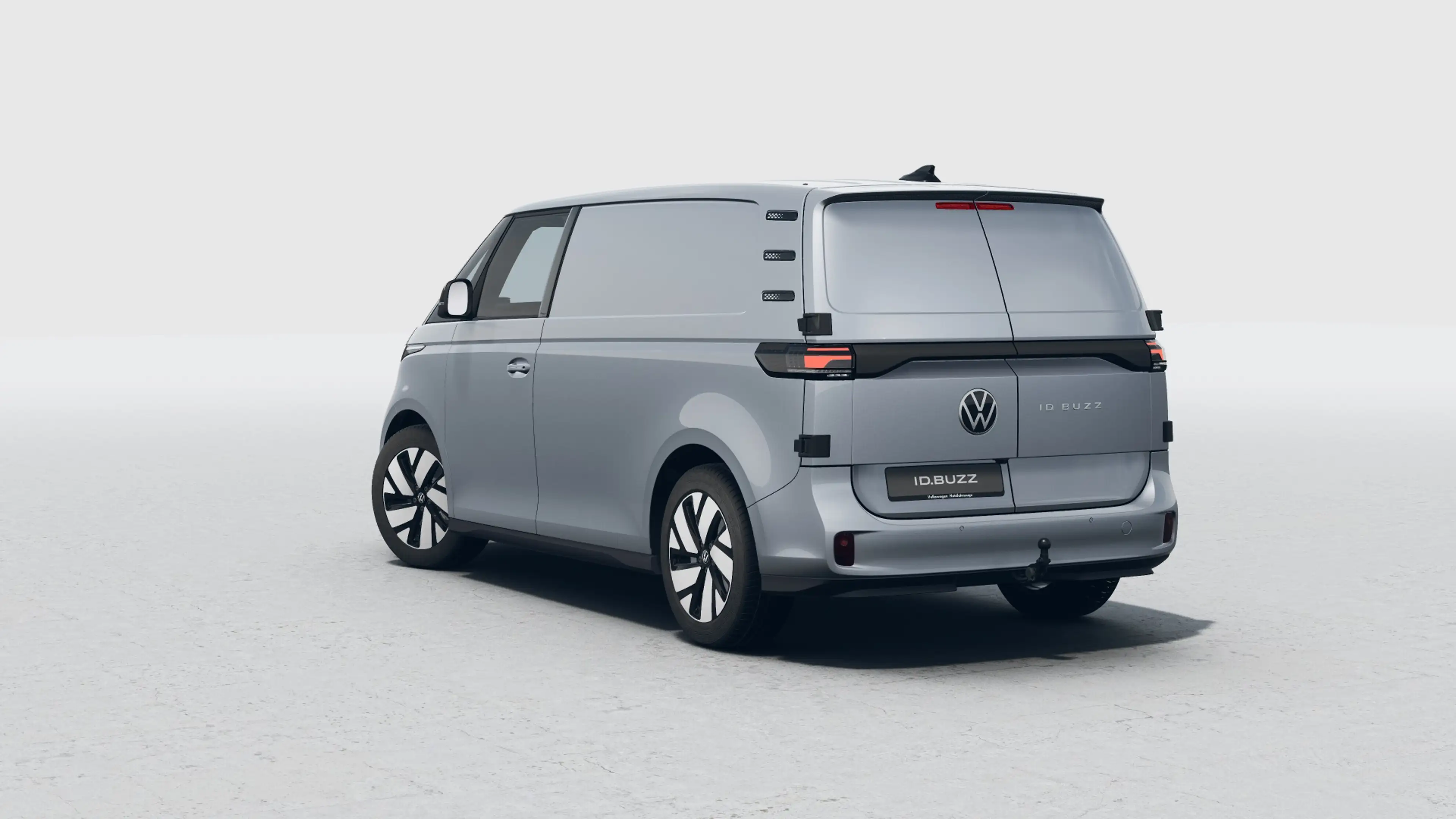 Volkswagen ID. Buzz Cargo Bulli Limited Edition 79 kWh — photo 3