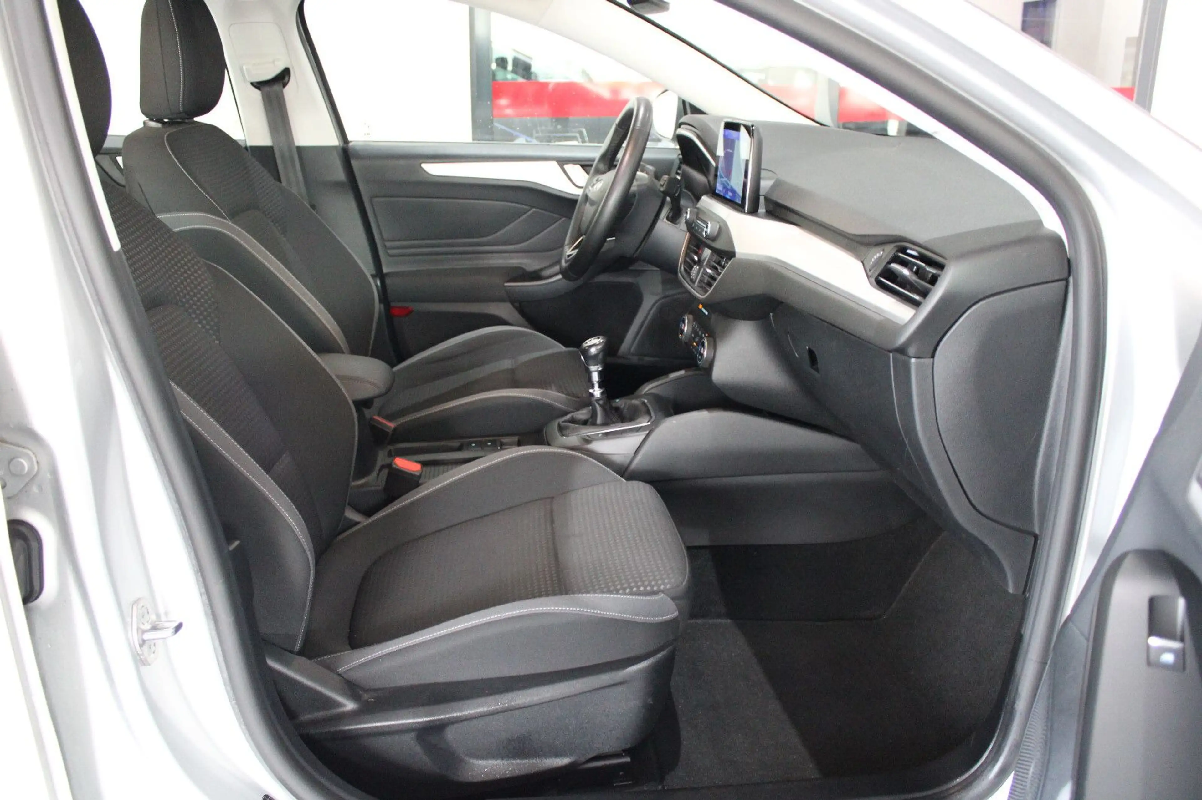 Ford Focus 1,0 EcoBoost Cool & Connect LED NAVI RFK — photo 8
