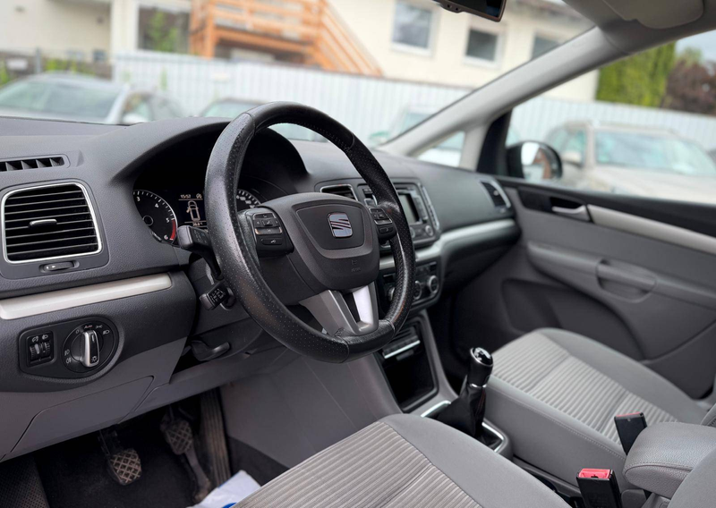 SEAT Alhambra 2.0 TDI Style 7Sitzer AHK SHZ PDC R.Kamera Navi Scheckheft — photo 11