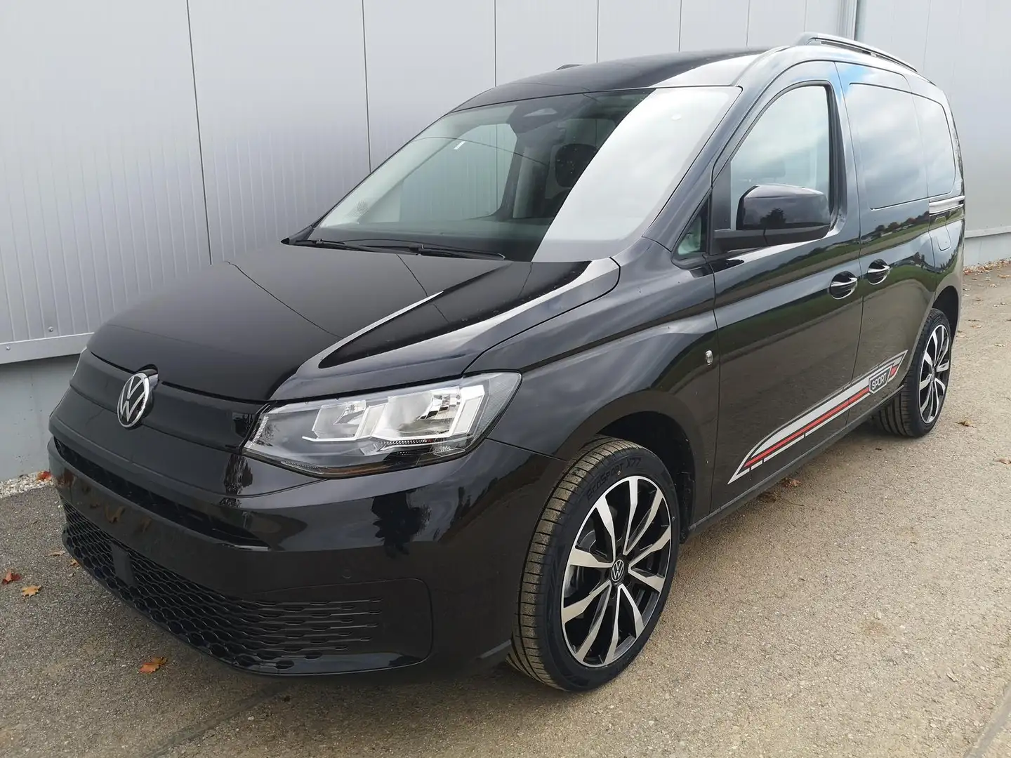 Volkswagen Caddy 1.5TSI Sport Edition ACC Kam GV5 App AHK Reling Schwarz - 1