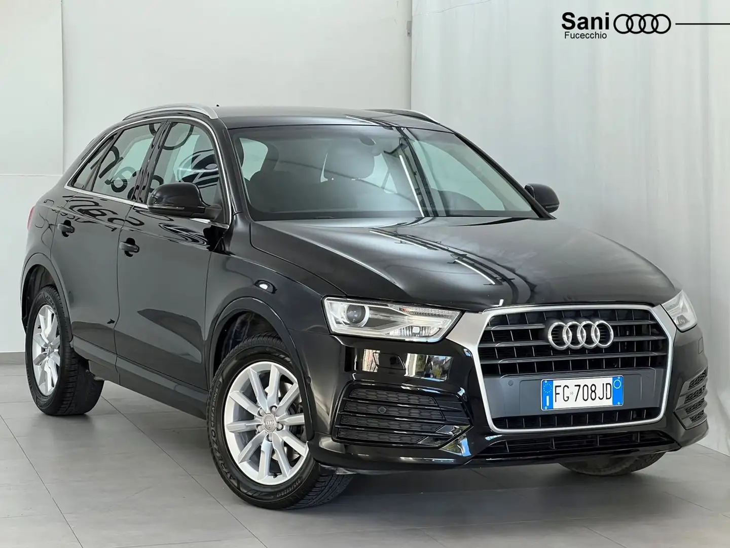 Audi Q3 Q3 2.0 tdi Business 120cv Zwart - 1