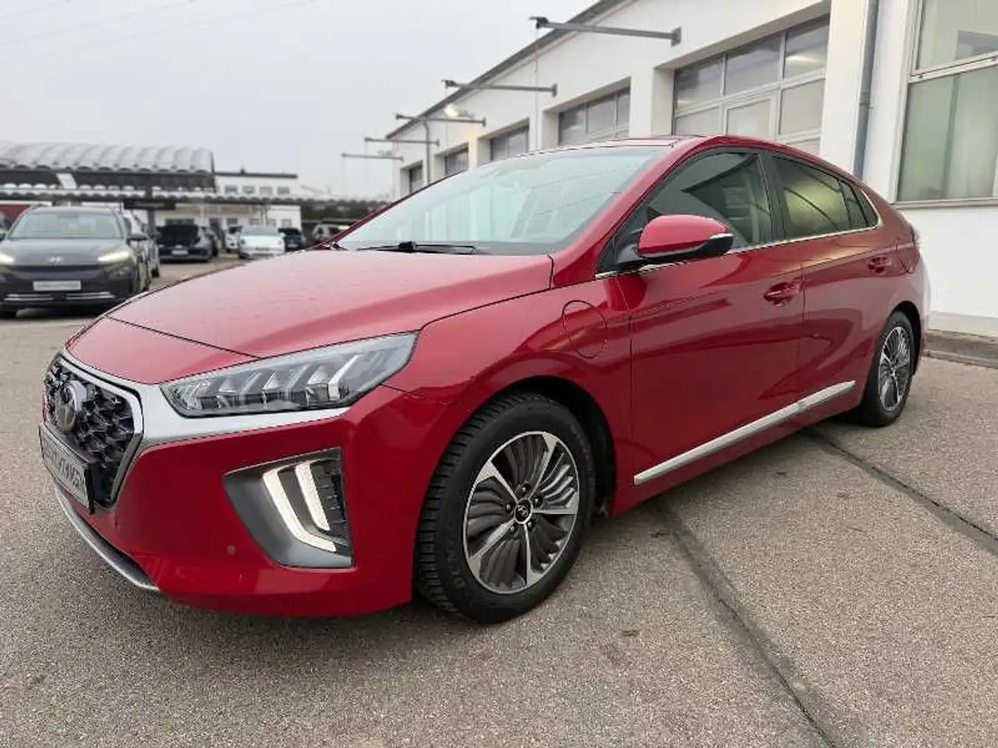 Hyundai IONIQ 1.6 PRIME Plug-In Hybrid / AHK / WR Rojo - 1