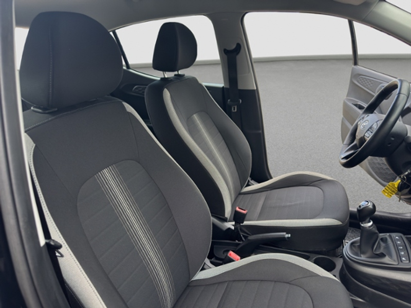 Hyundai i10 1.2 Trend — photo 27
