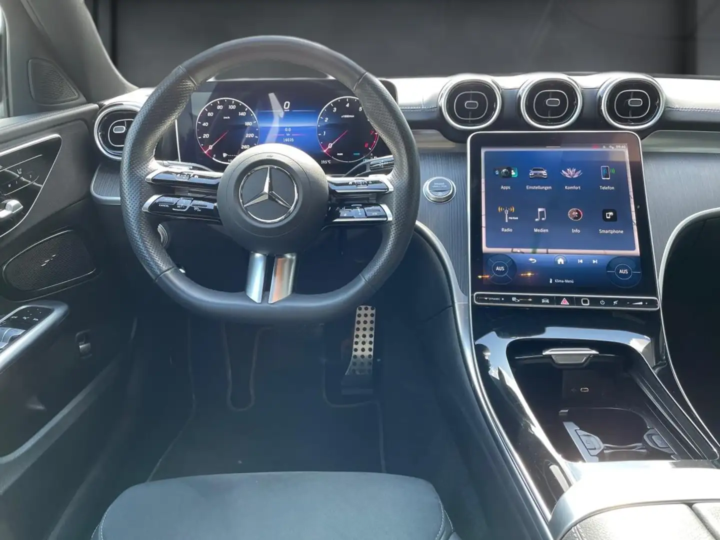 Mercedes-Benz C 180 T AMG AdvancedPlus Pano Distronic AHK Blau - 2