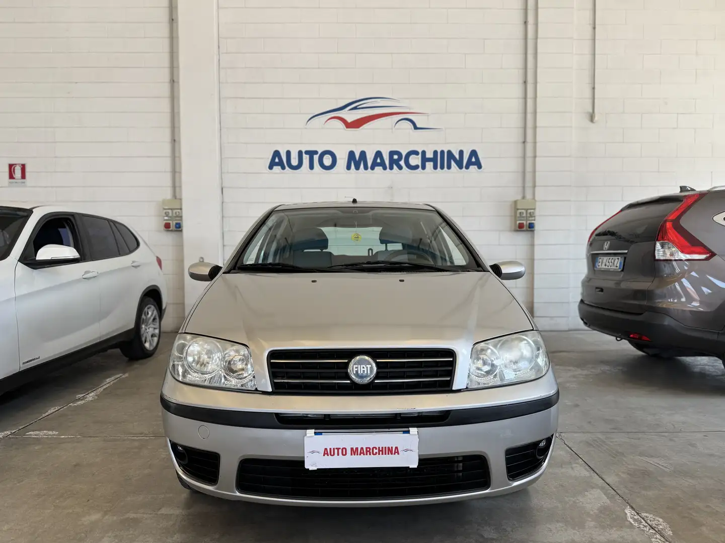 Fiat Punto Punto 5p 1.2 Actual abs Argent - 2