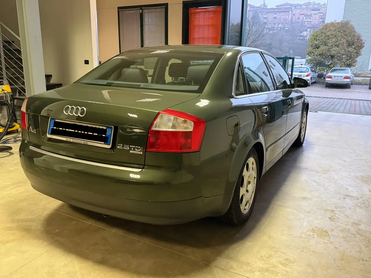 Audi A4 2.5 V6 tdi quattro 180cv, foto 5