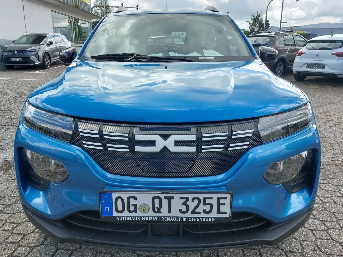 Dacia Spring Essential Noir - 2