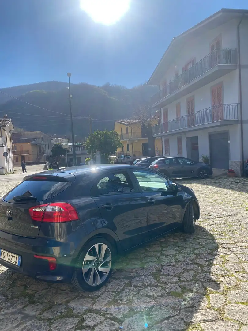 Kia Rio 5p 1.4 crdi Cool Collection - 2