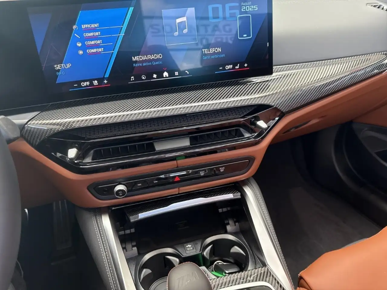 BMW M4 Competition Cabrio mit M xD Ultimate Package Memor 12