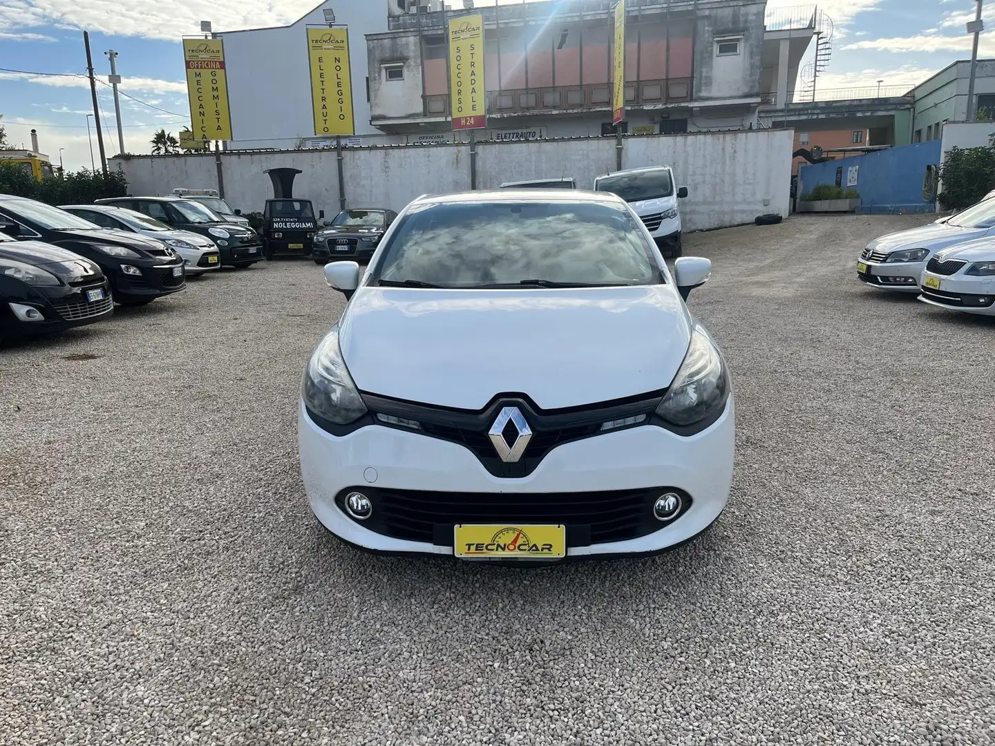 Renault Clio Clio IV  5p 1.2 Gpl 75cv Bianco - 1