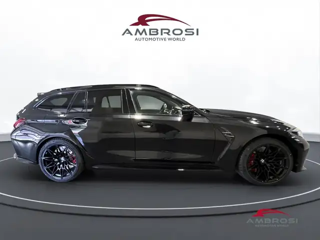 BMW M3 view 5