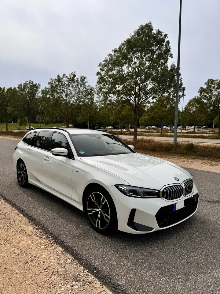 BMW 320