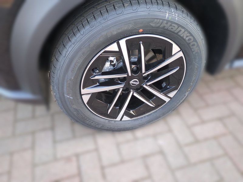 Nissan Juke 1.0 DIG-T ) N-Connecta DSG+AUT+LED+Kam.+PDC — photo 8