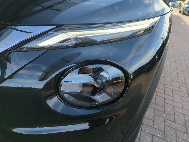 Nissan Juke 1.0 DIG-T ) N-Connecta DSG+AUT+LED+Kam.+PDC — photo 7