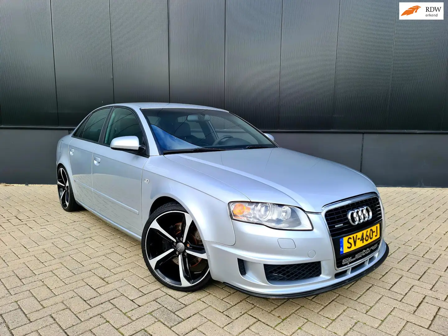 Audi A4 A4 2,0 TFSI 220PK DTM QUATTRO NAVI ALCANTARA XENON Zilver - 1