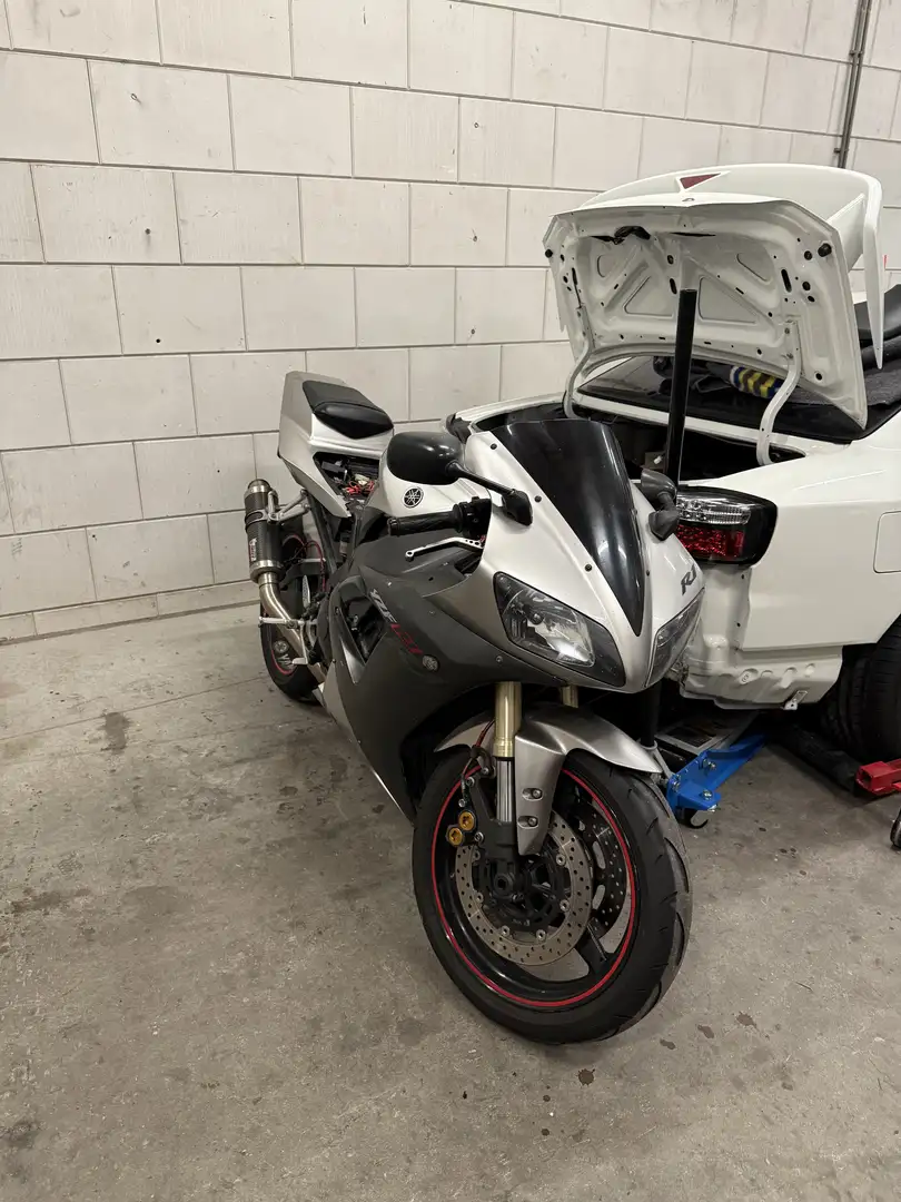 Yamaha YZF-R1 Deltabox 3 Grijs - 2