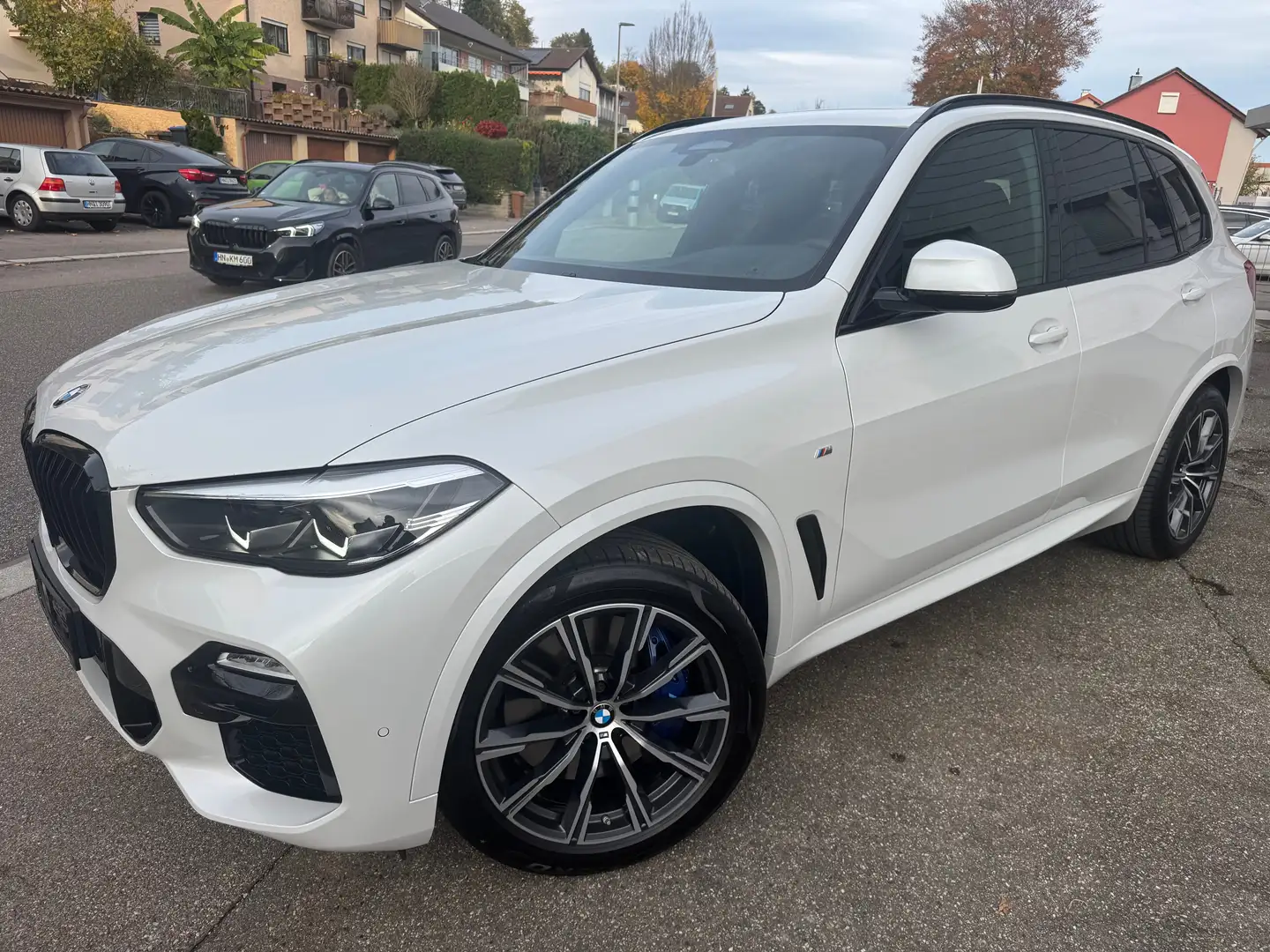 BMW X5 xDrive 30d M Sport Carbon Pano Acc Vollausstattung Weiß - 1