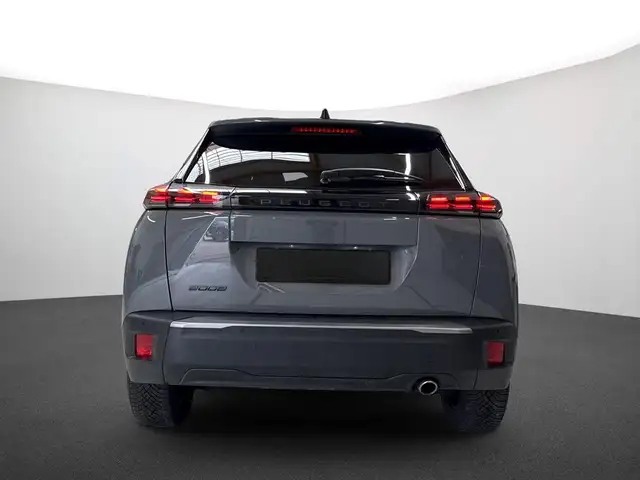 Peugeot 2008 view 4