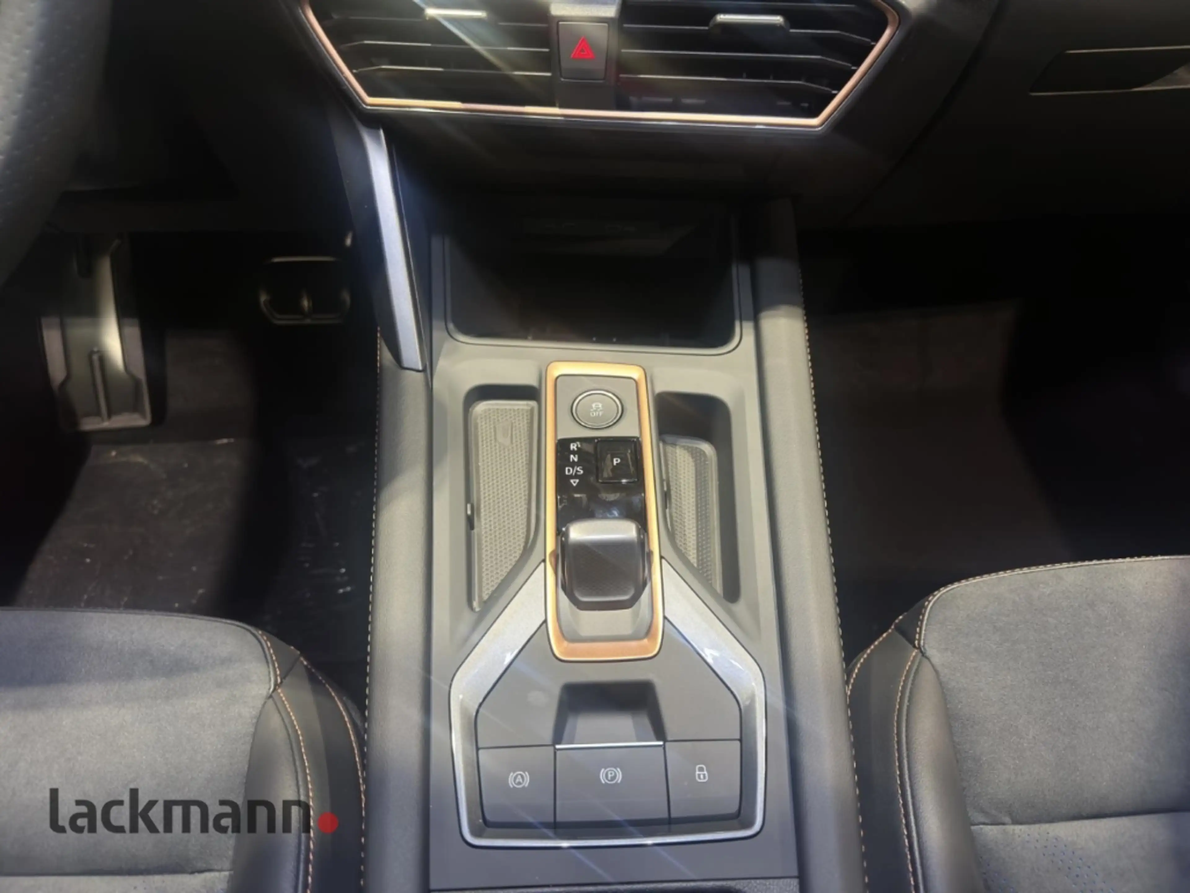CUPRA Formentor 2.0 TSI VZ 4Drive*Navi*LED*Sennheiser* — photo 12