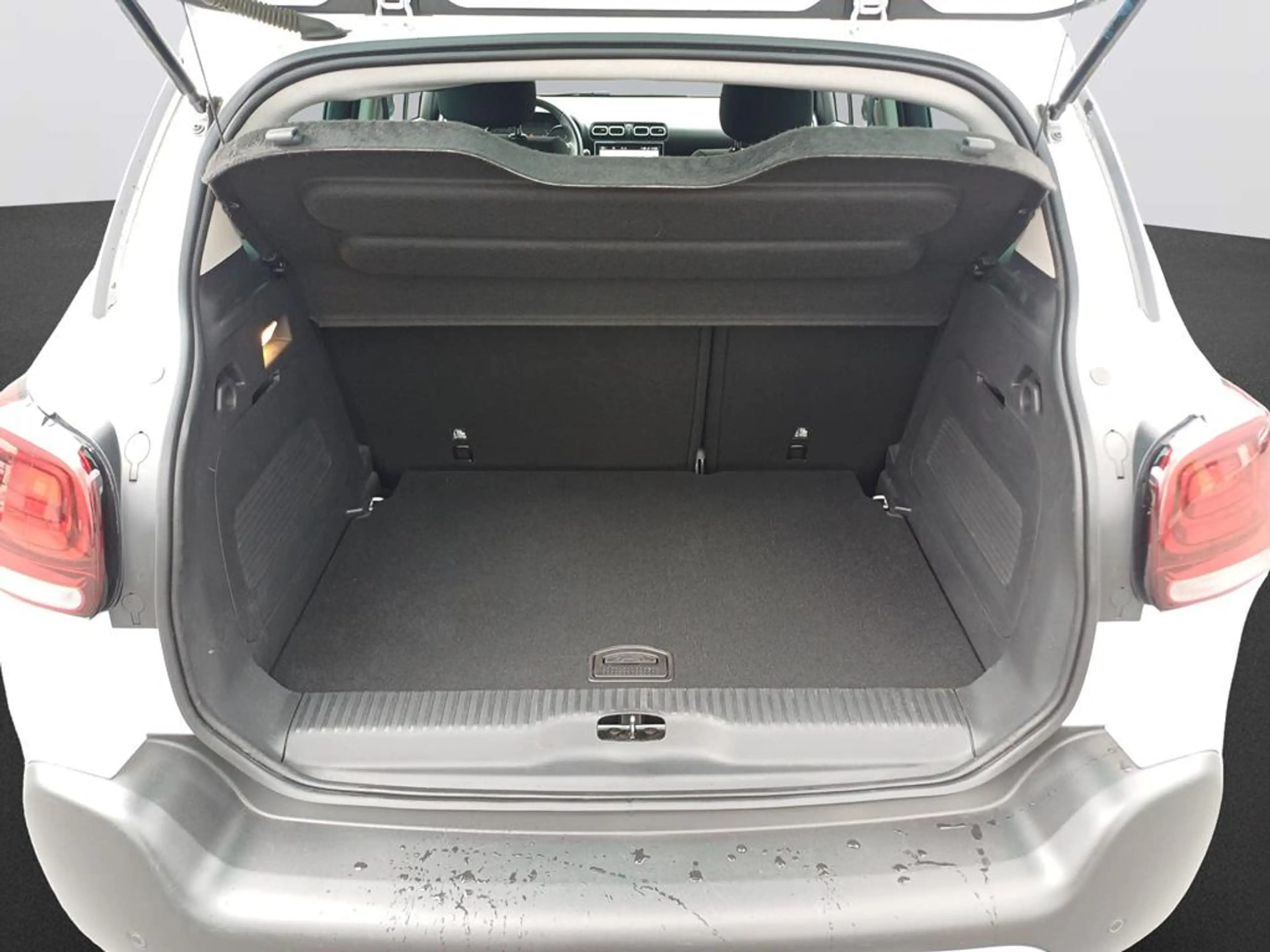 Citroen C3 Aircross PureTech 110 S&S Shine — photo 6