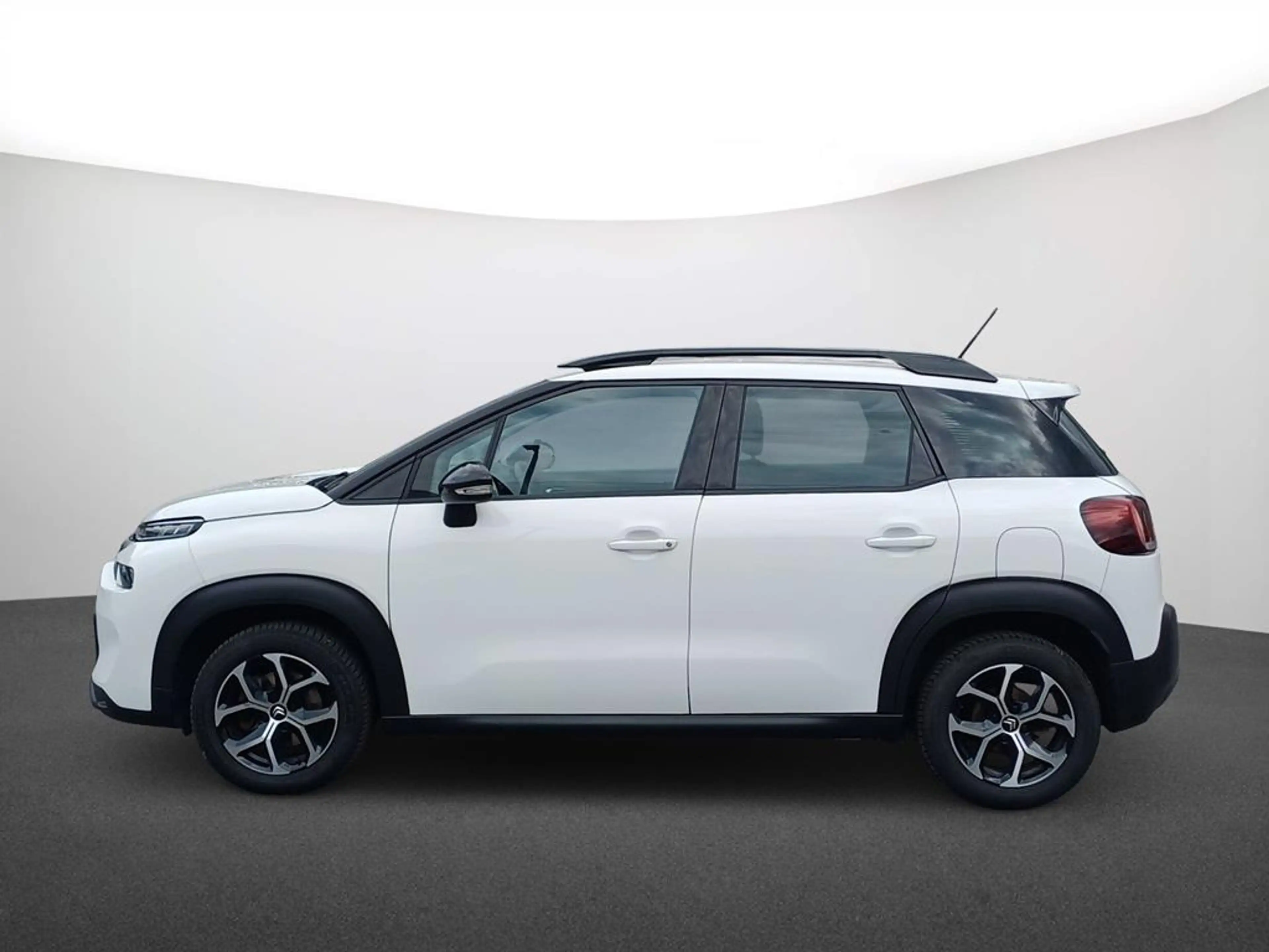 Citroen C3 Aircross PureTech 110 S&S Shine — photo 4