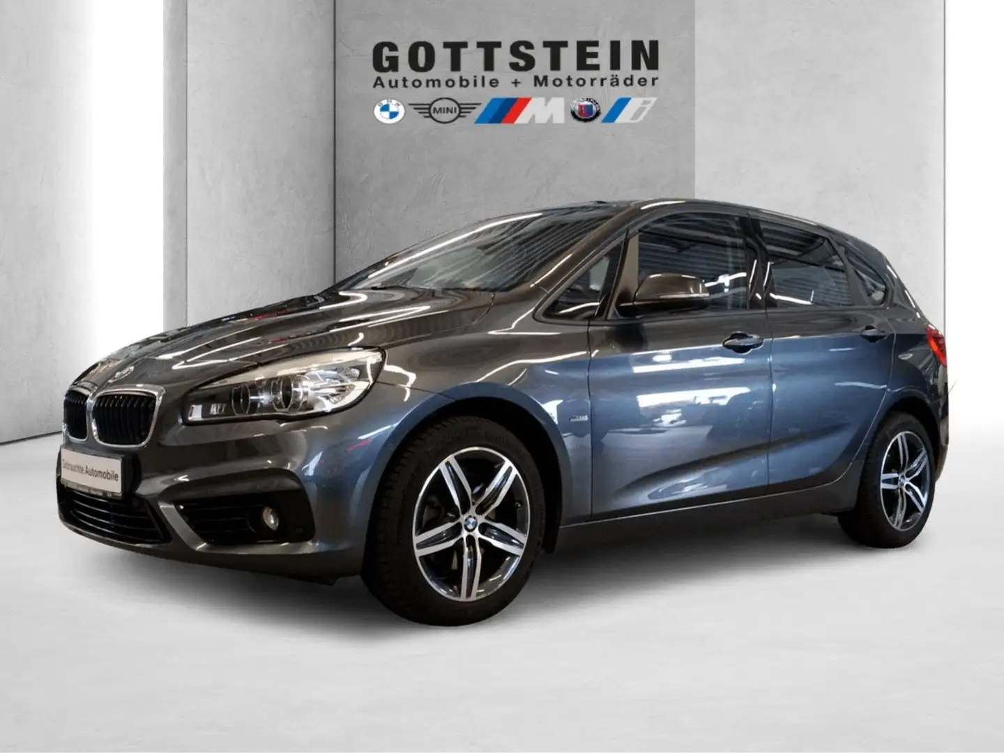 BMW 220 i Active Tourer Aut. Sport Line Grau - 1