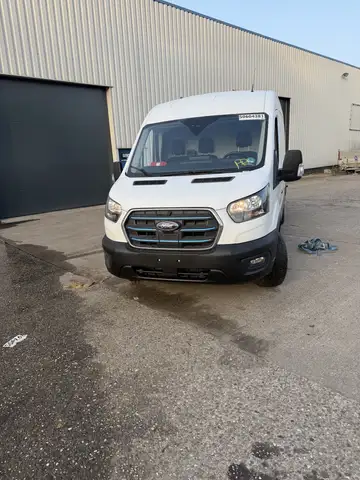 Ford E-Transit E-Transit 67 kWh L3H2 Trend