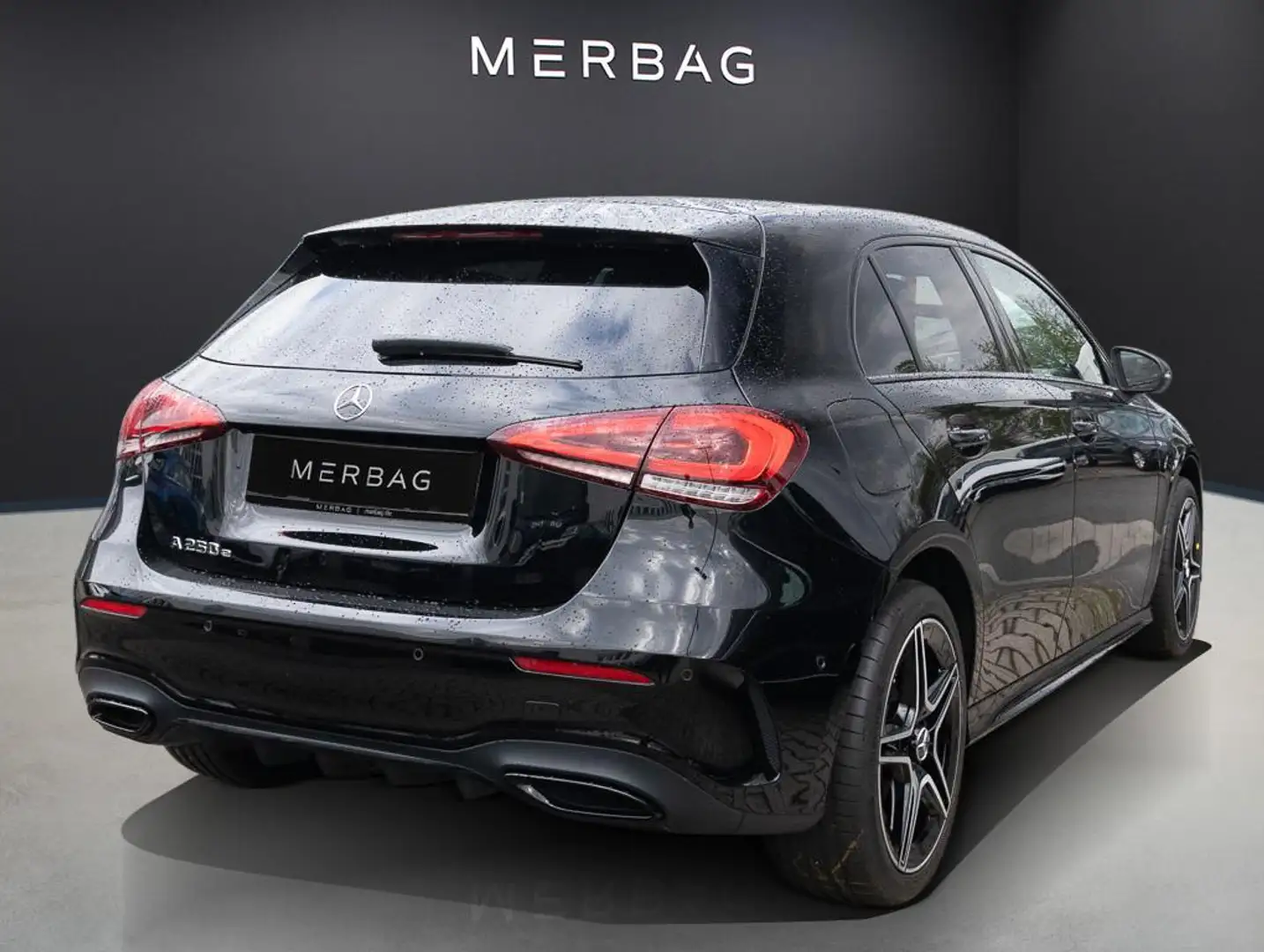 Mercedes-Benz A 250 e Kompaktlimousine LED Navi SHZ KlimaA LM Noir - 2