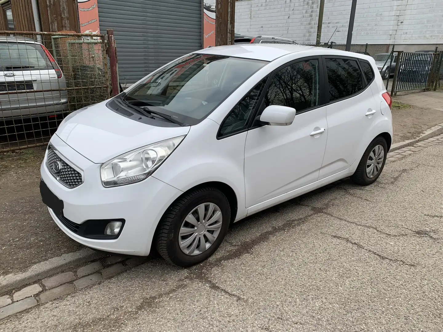Kia Venga 1.4 CRDi   KLIMA ,Tüv Neu Bílá - 2