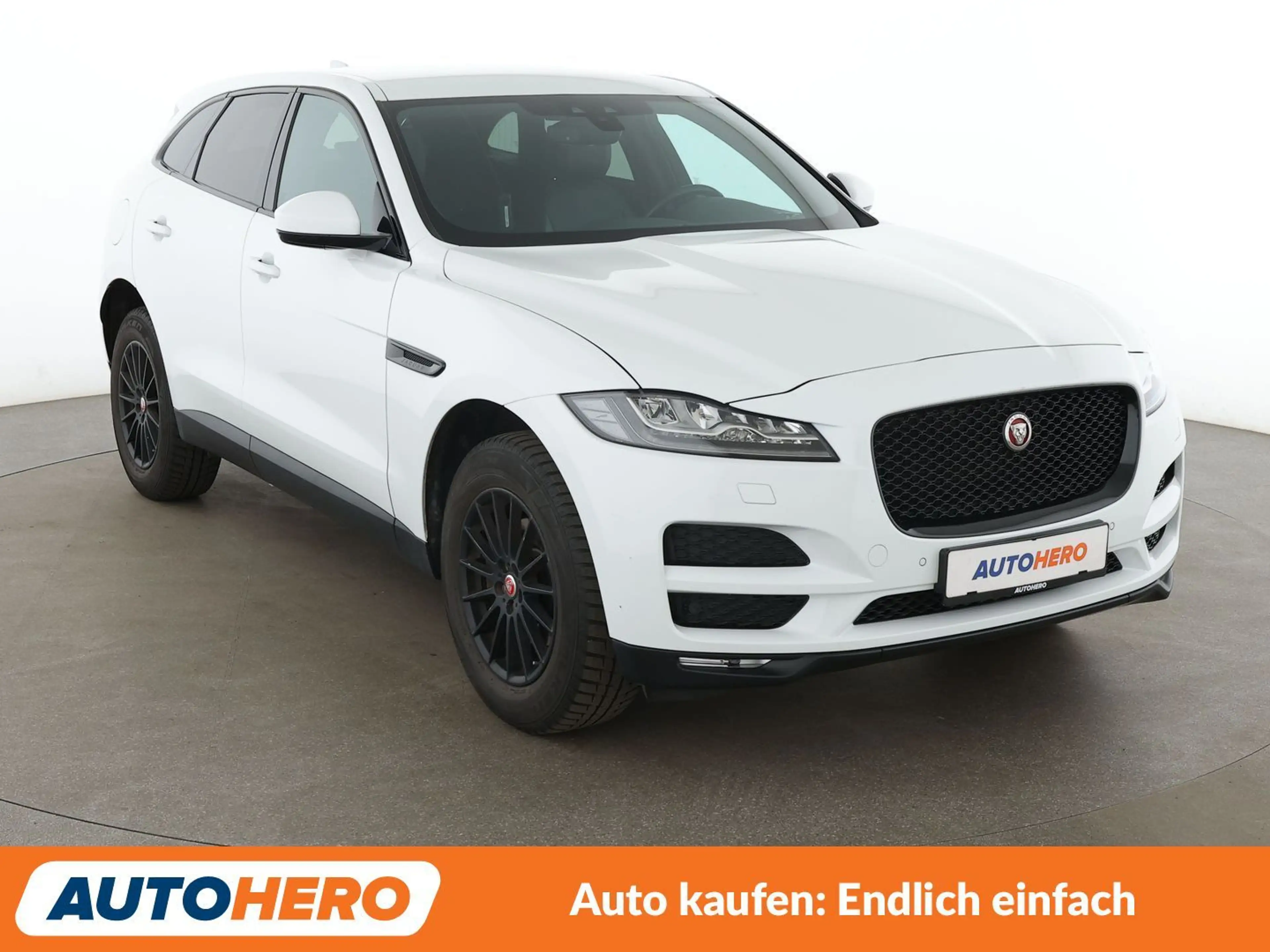 Jaguar F-Pace E-Performance Prestige *LED*TEMPO*CAM*PDC*SHZ*AHK* — photo 8