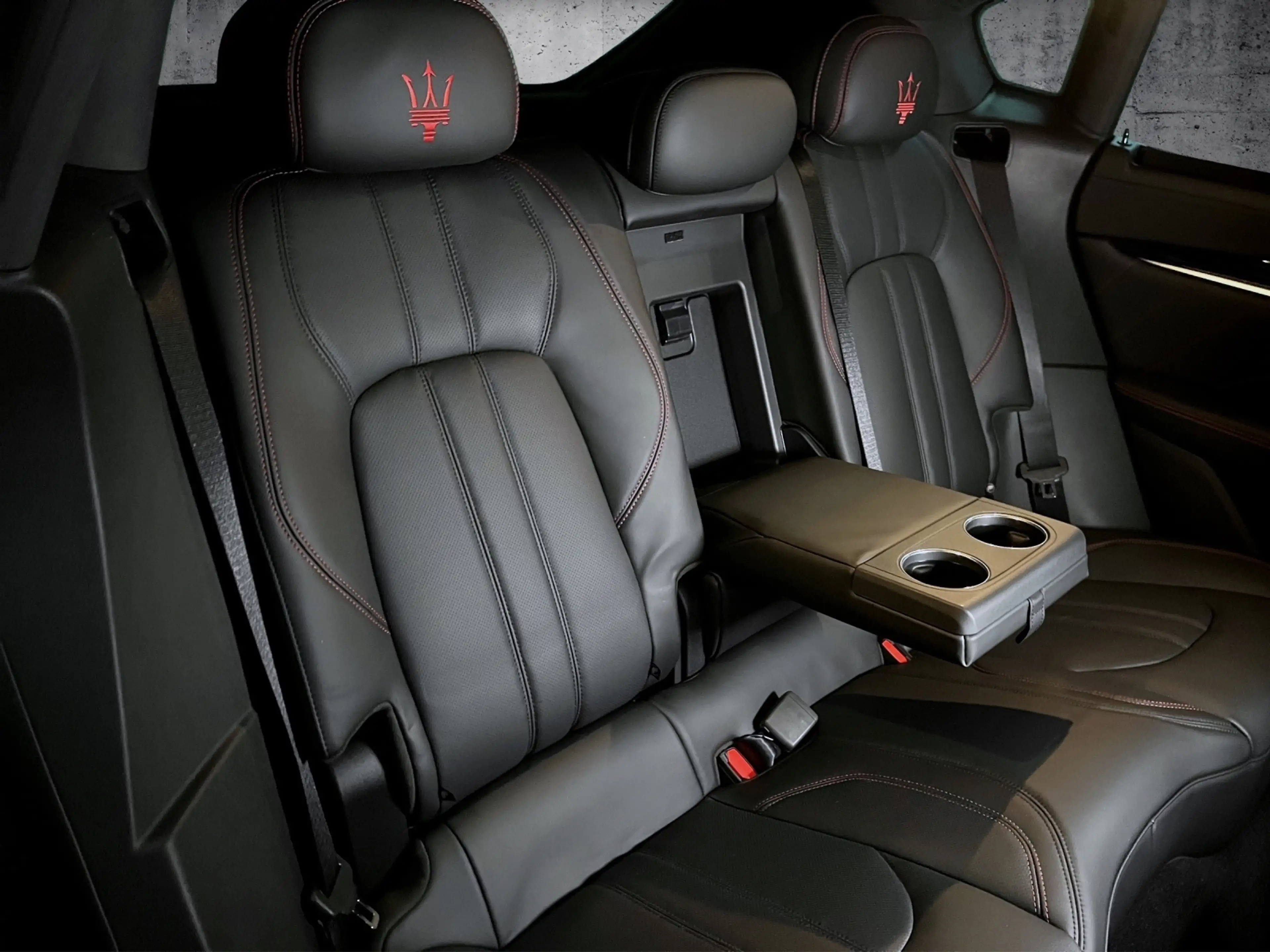 Maserati Levante Modena Ultima — photo 9