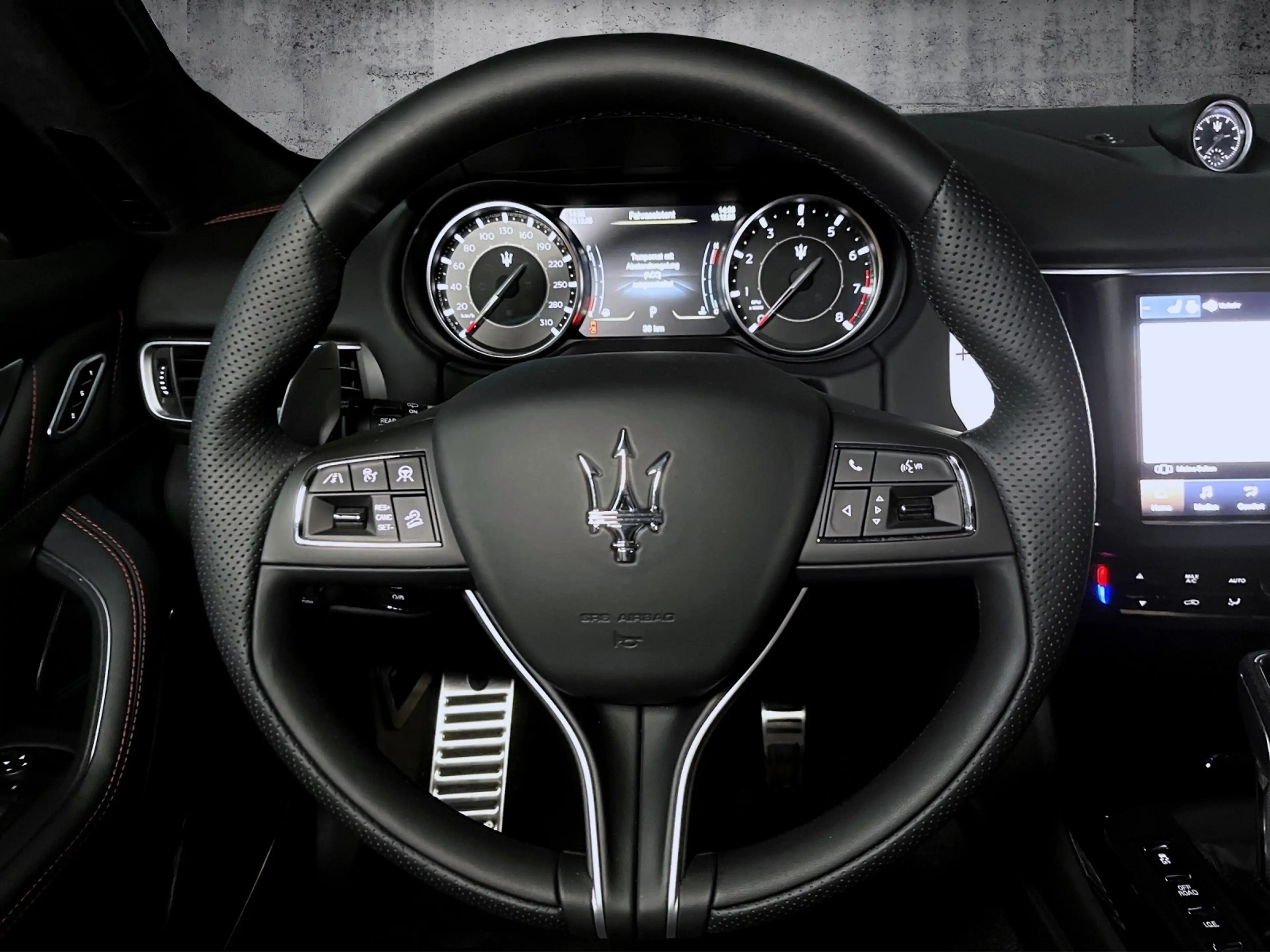 Maserati Levante Modena Ultima — photo 7