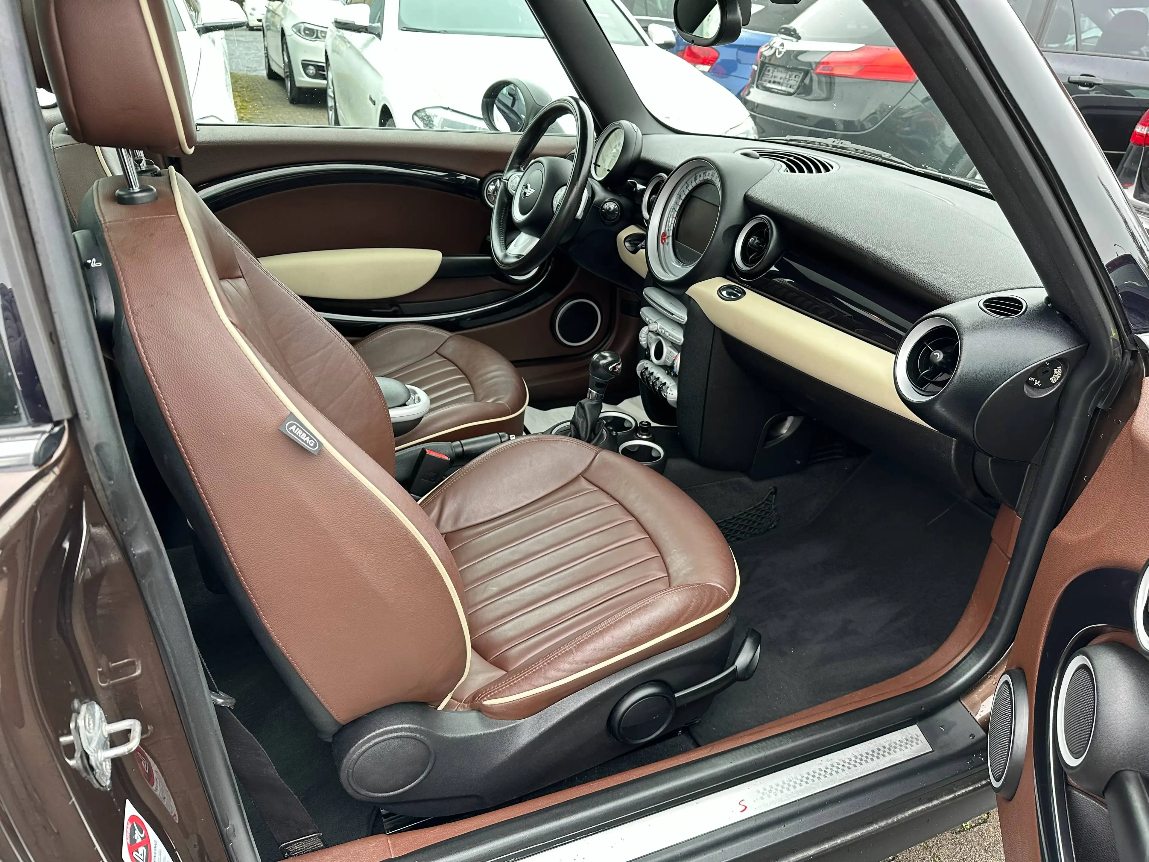 MINI Cooper S Clubman (R55)~Navi~Leder~Xenon~Panoramadach — photo 11