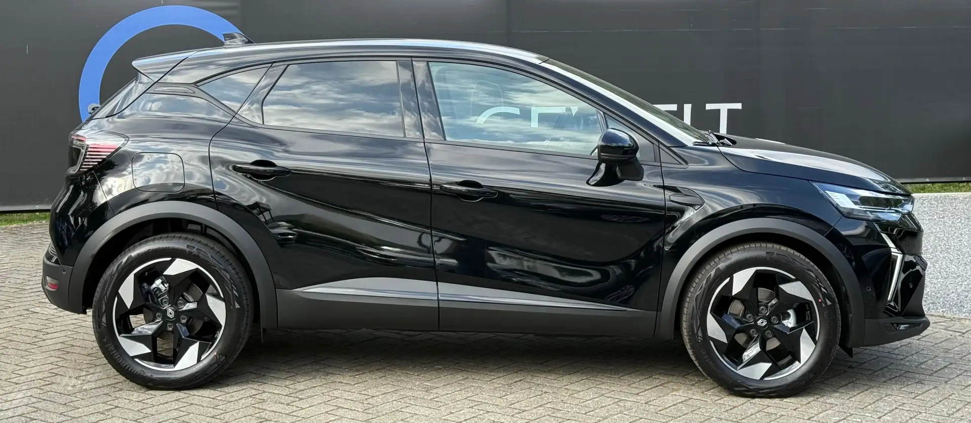Renault Captur Captur TCe Mild Hybrid 160 EDC TECHNO Zwart - 2