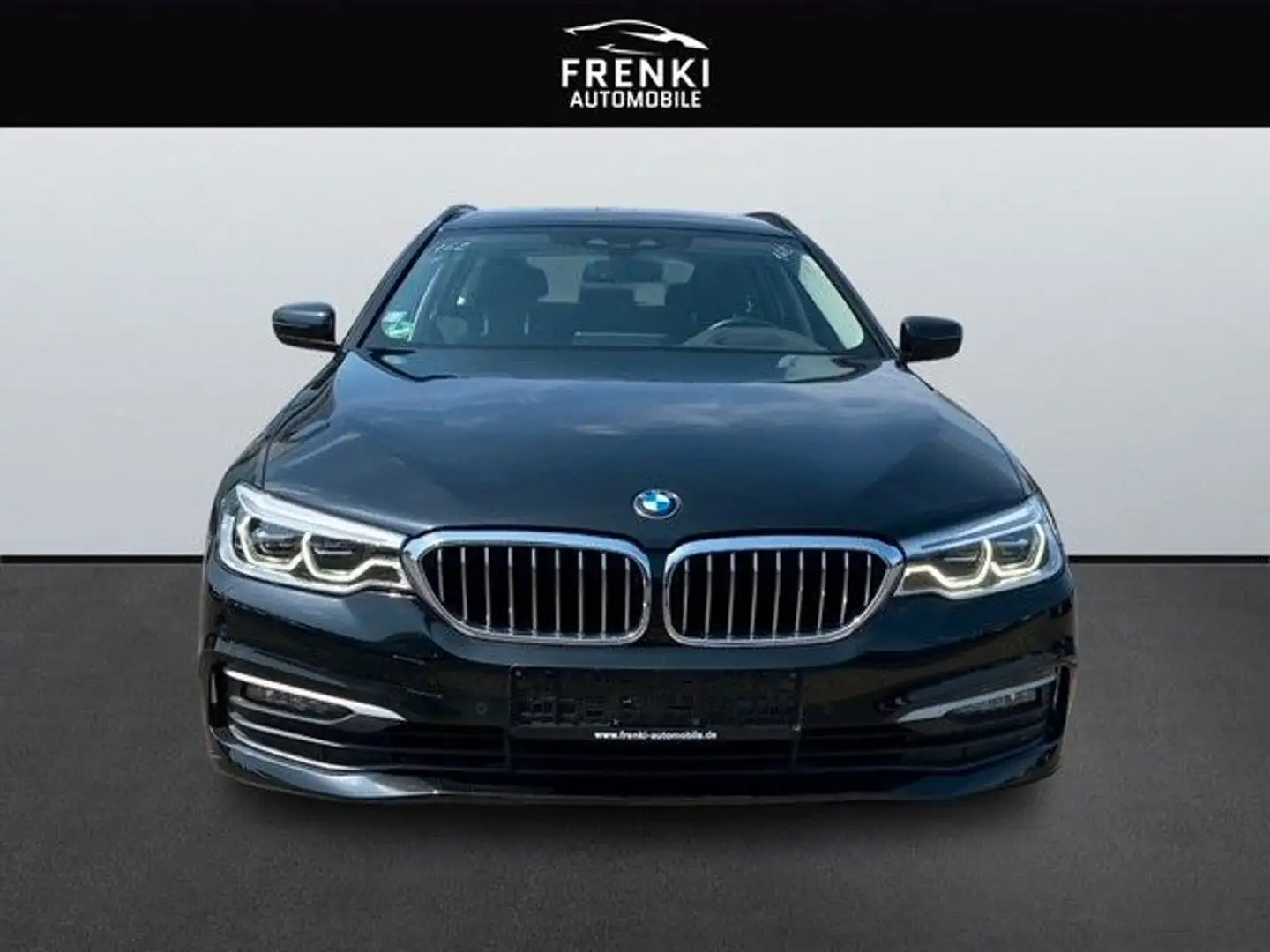 BMW 530 d xDrive Touring*Head-Up*Live Cockpit *LED* Schwarz - 2