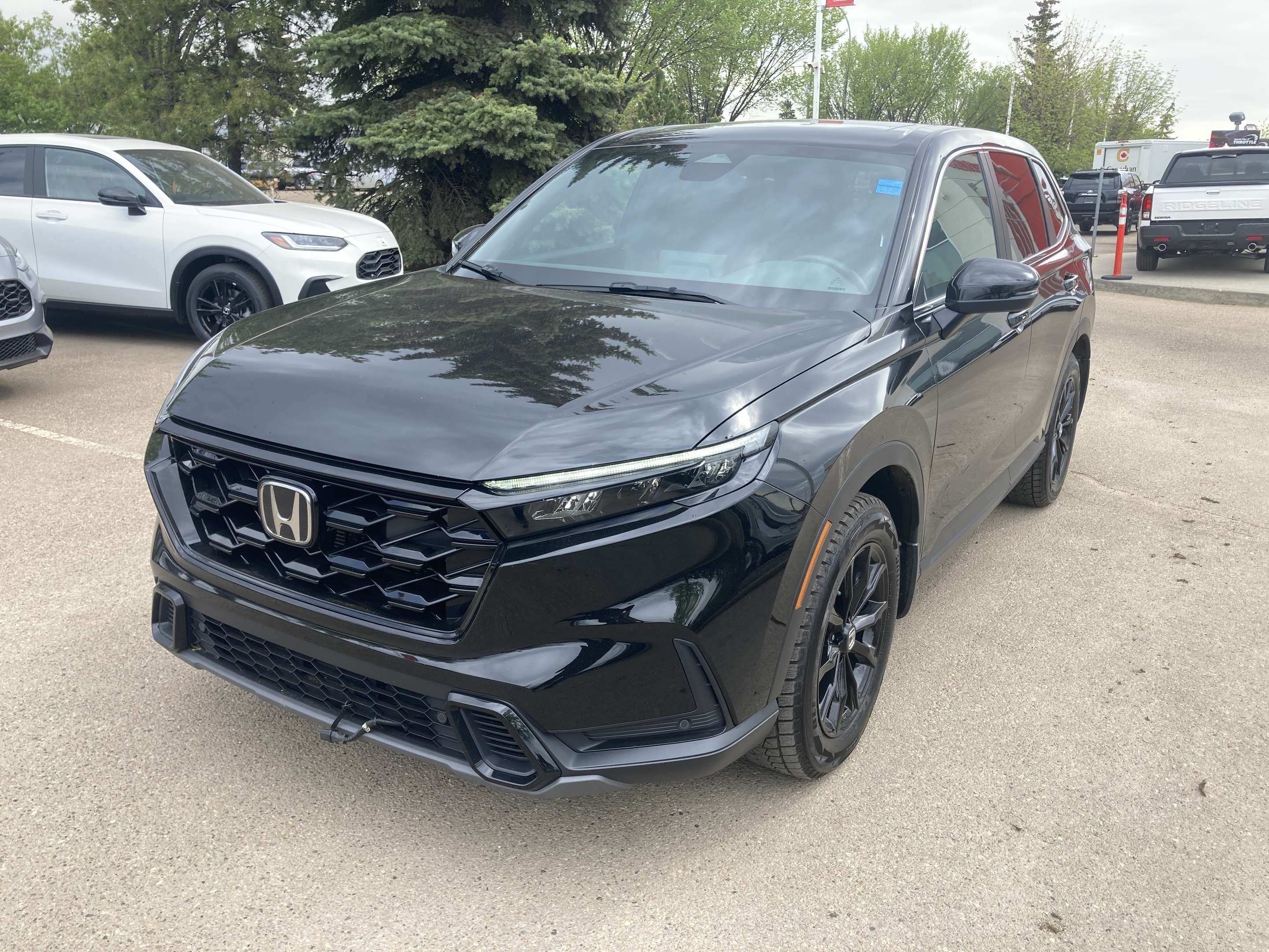 used 2024 Honda CR-V car, priced at $43,900