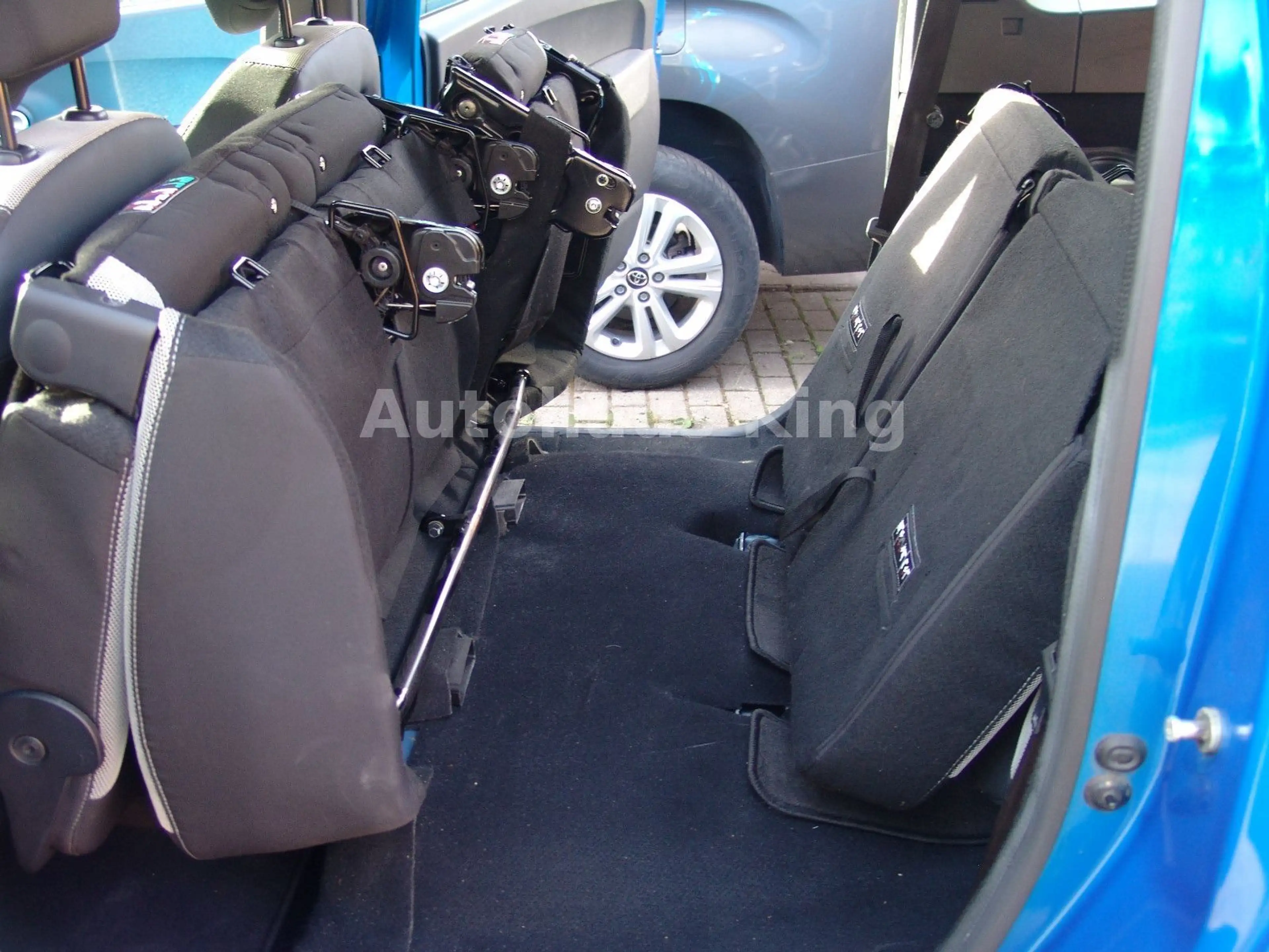 Dacia Lodgy Stepway Plus - 7Sit/NAVI — photo 13