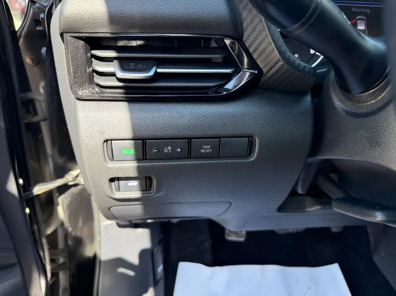 Nissan Sentra снимка Nissan Sentra