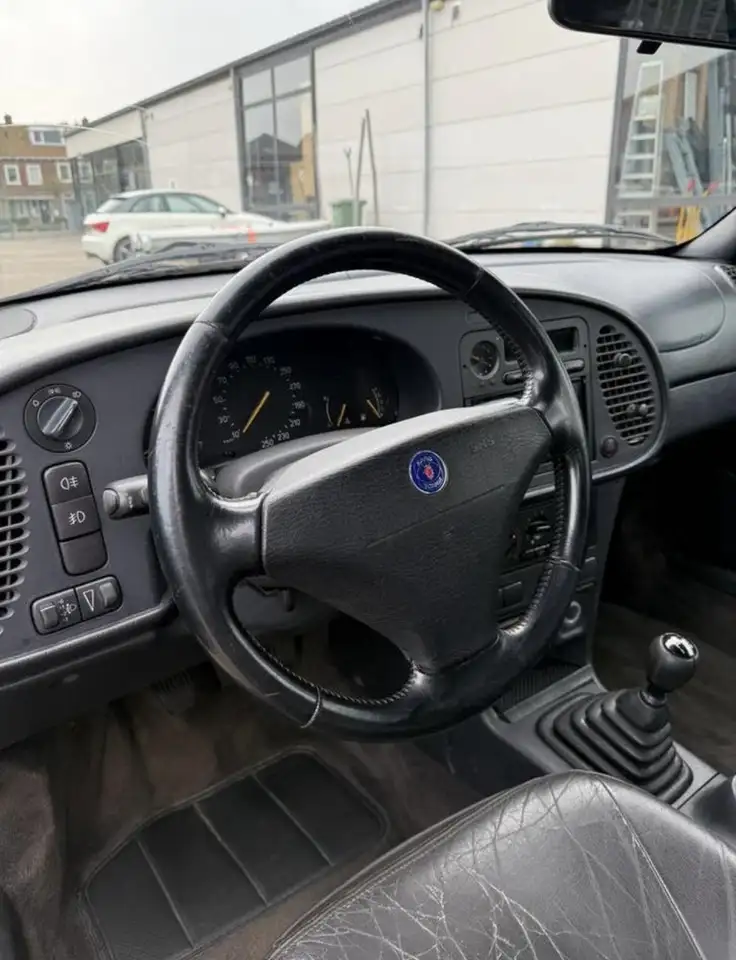 Saab 900 2.3i Cabrio SE, foto 12