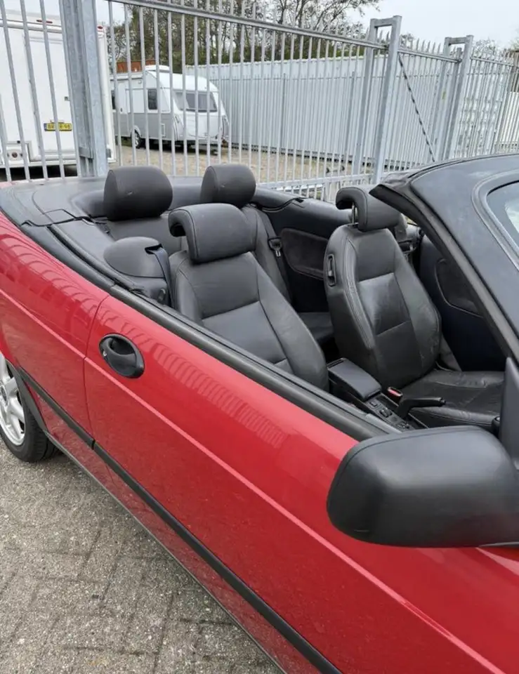 Saab 900 2.3i Cabrio SE, foto 9