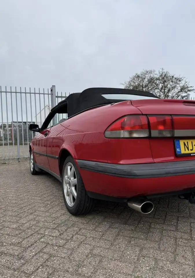 Saab 900 2.3i Cabrio SE, foto 3