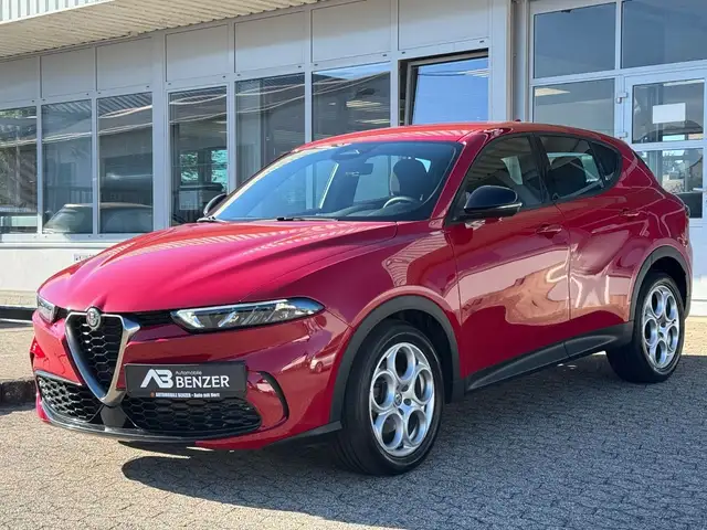 Alfa Romeo Tonale view 2